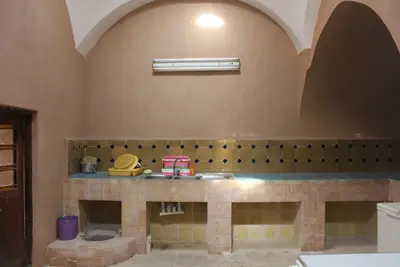 سوئیت یک خوابه گل سرخ 1