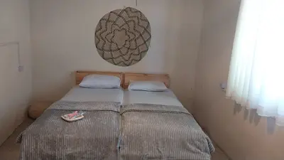 بومگردی کاژه - واحد 102