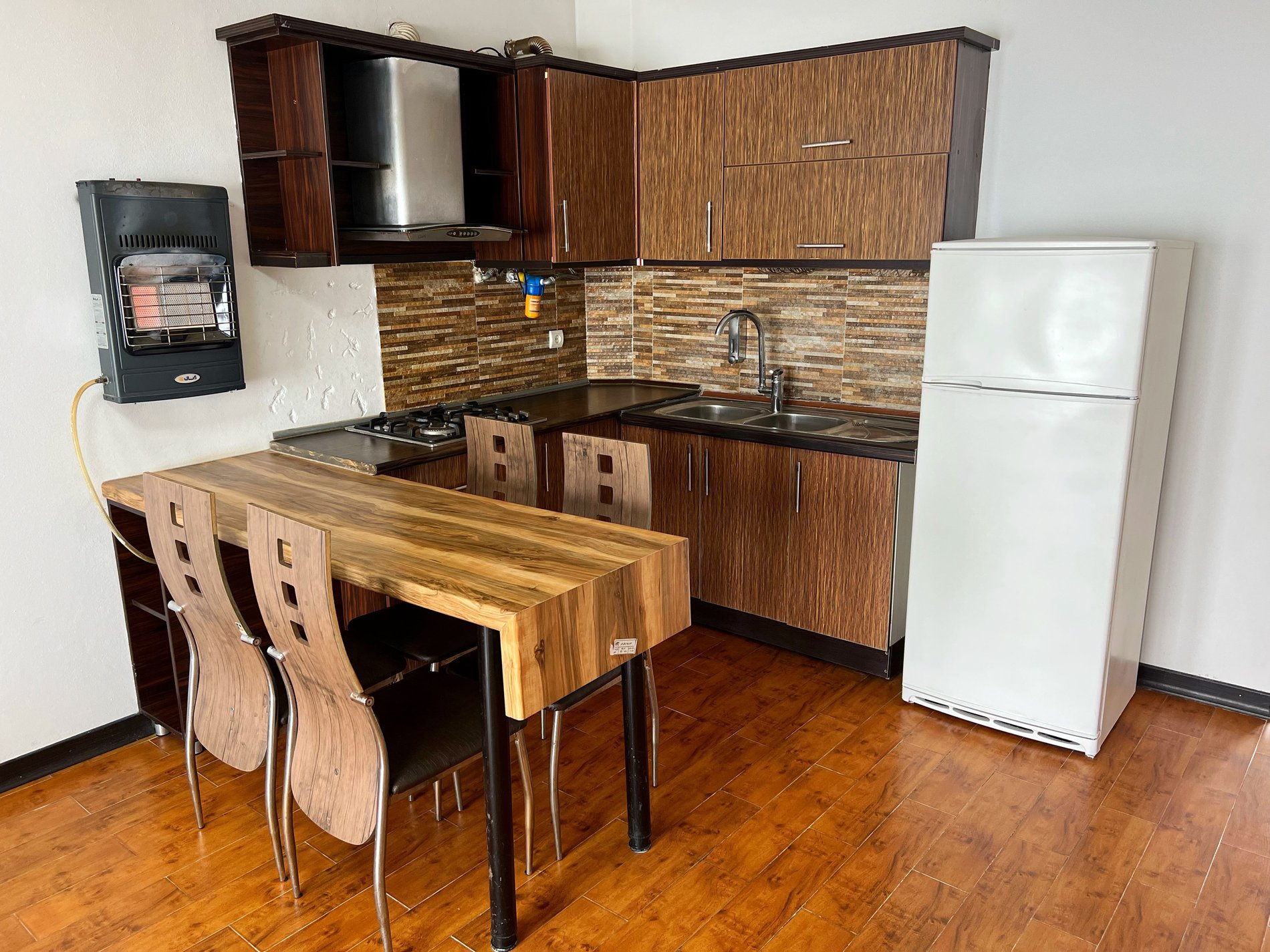 آپارتمان دوخوابه ساحلی کاکتوس واحد 1