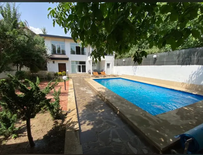 ویلا چهارخوابه استخردار آبگرم چناربان