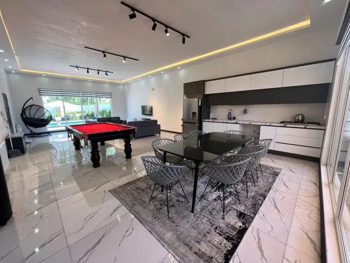 ویلا دوخوابه لاوین 1