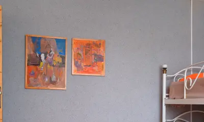 هاستل ما - واحد اشتراکی آقایان نارنجی