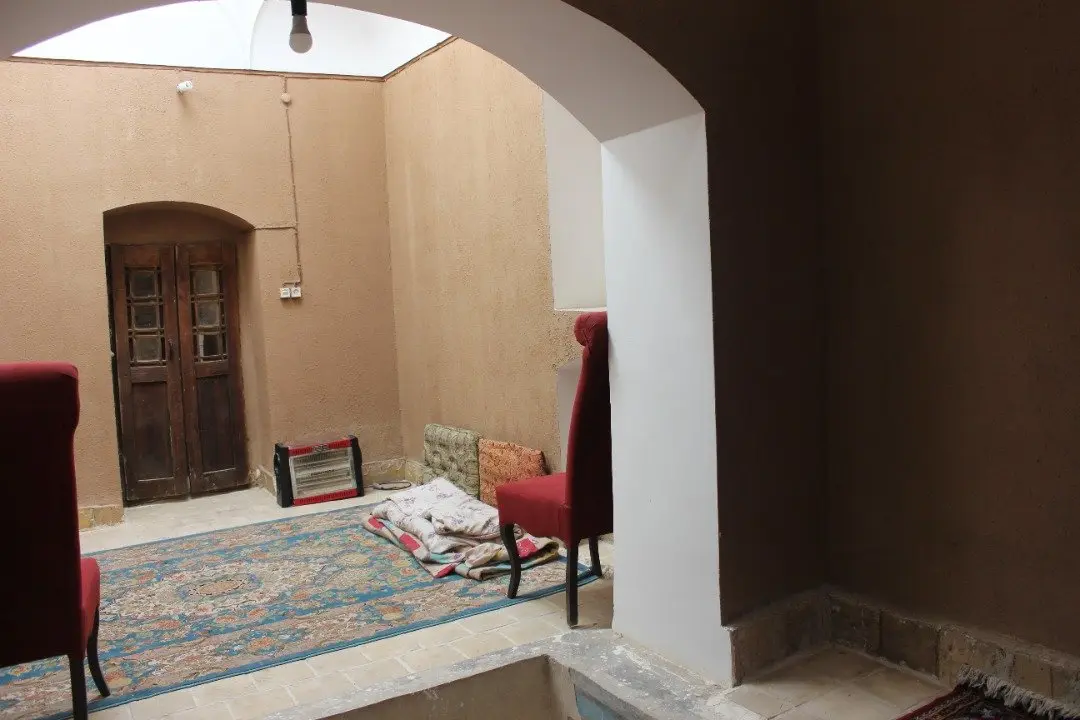 سوئیت یک خوابه گل سرخ 1