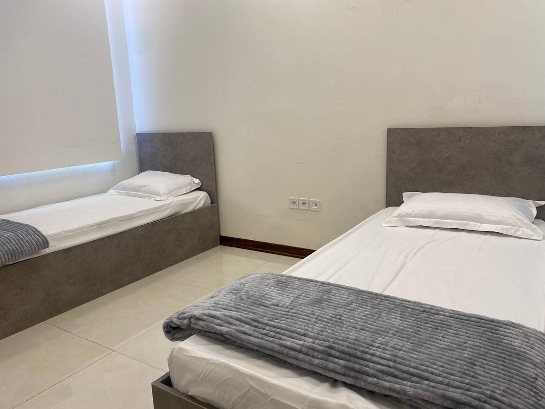 سی‌نام - واحد دوخوابه 10