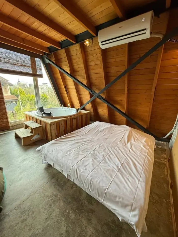 کلبه سه خوابه سوئیسی تریپلکس استخردار زندگی