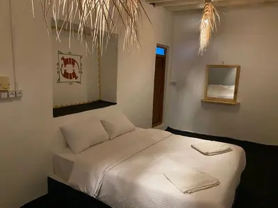 بومگردی عمارت سریر- واحد 5