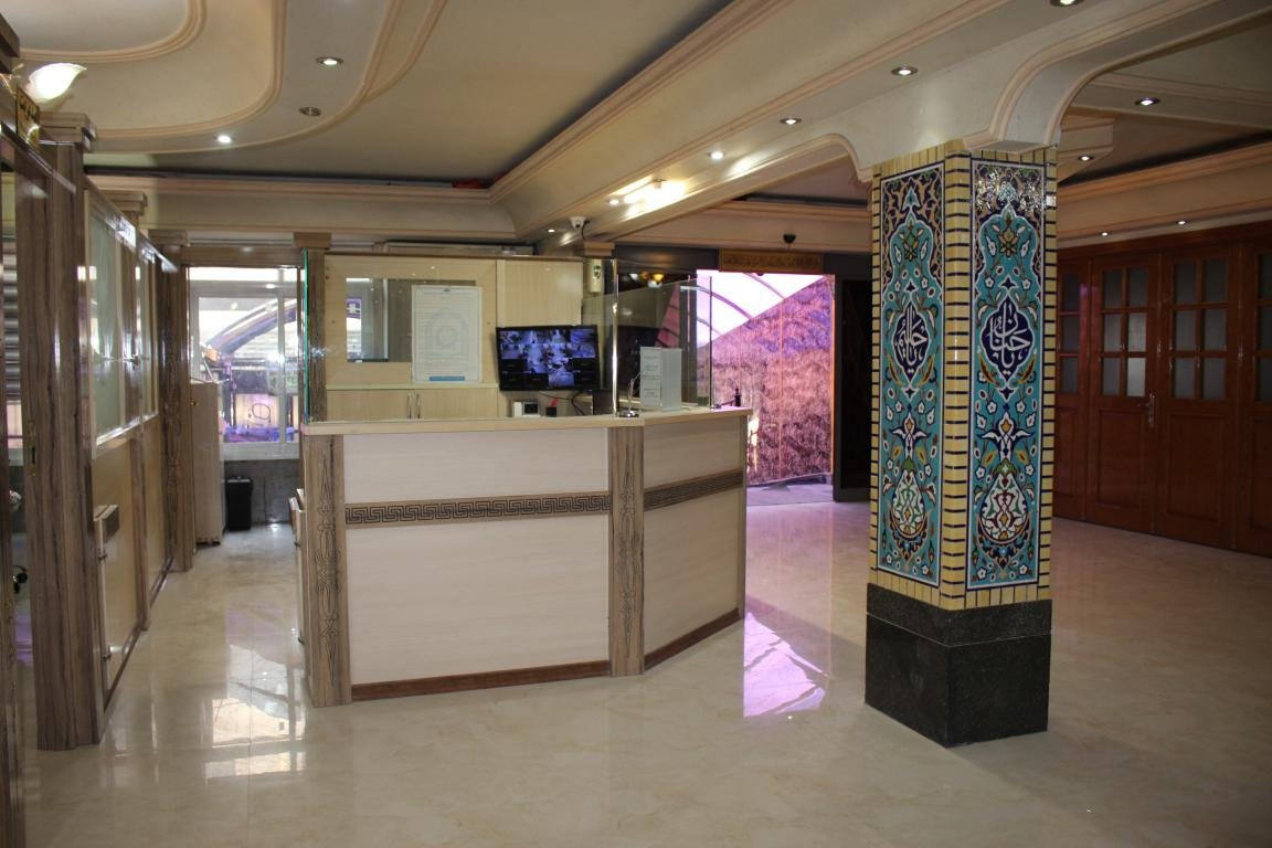 مسافرخانه محبان واحد سه تخته