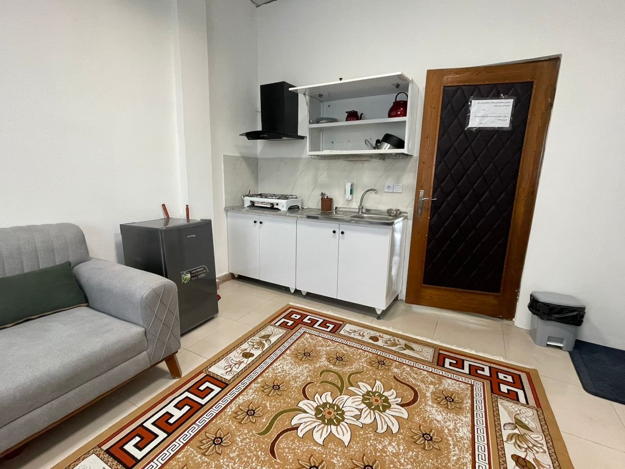 یک خوابه خزر - واحد 402