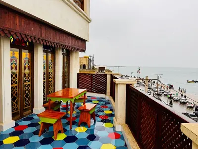 اقامتگاه سنتی اُمرو - خانه بَرچ