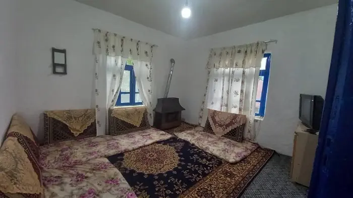 اقامتگاه سنتی سه خوابه پدر جان