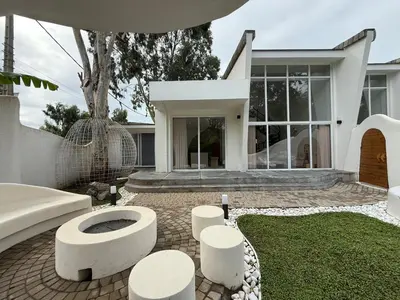 ویلا بوتیک هتل جان دوخوابه جکوزی دار پائیز