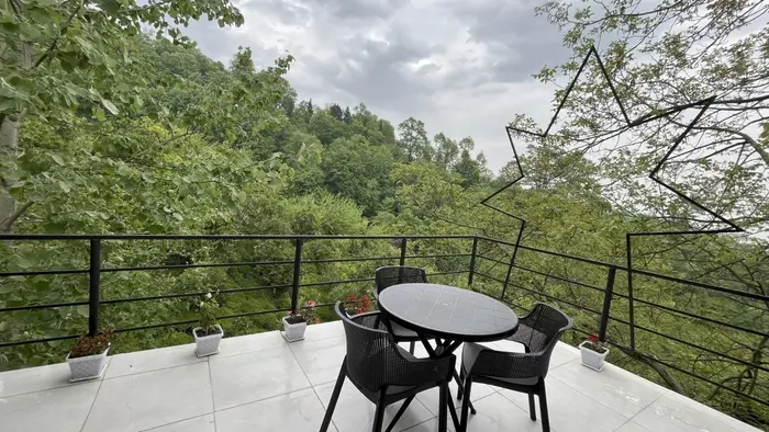 کلبه یک خوابه جکوزی دار تیتک