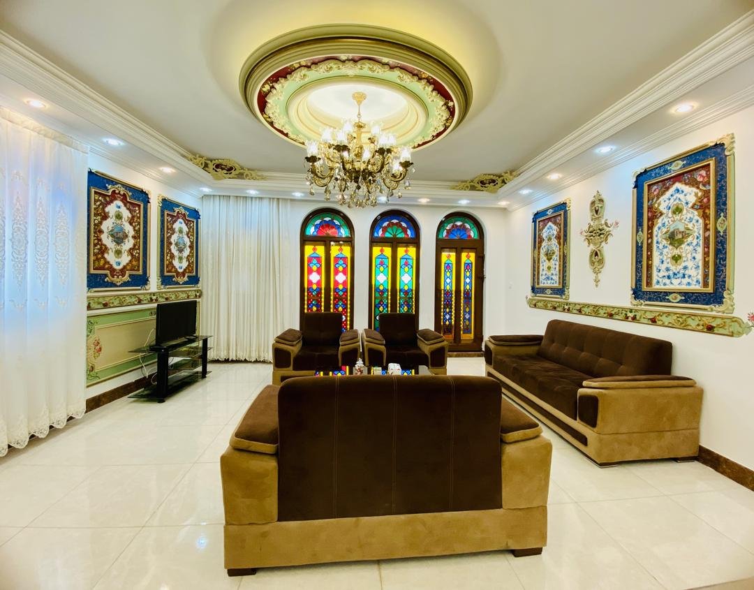 اُمرو - خانه شاهنشین