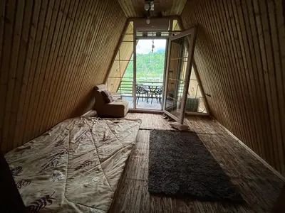 کلبه دو خوابه سوئیسی چوبی جکوزی‌دار هیرکان