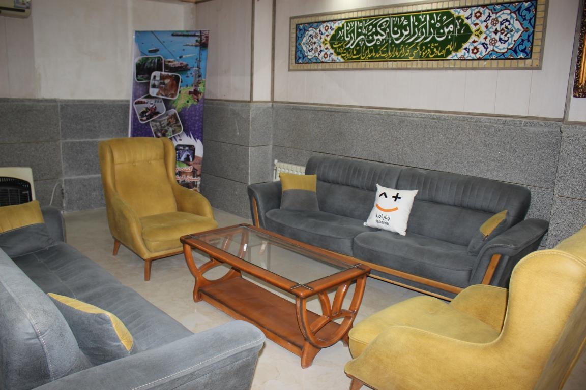 مسافرخانه محبان واحد سه تخته