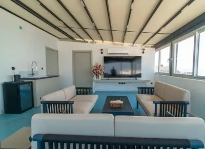 بومگردی دلفین - واحد یک خوابه 106