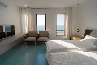 بومگردی دلفین - واحد دوتخته 104