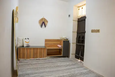 بومگردی خانه مانگرو - واحد گَرزِنگ