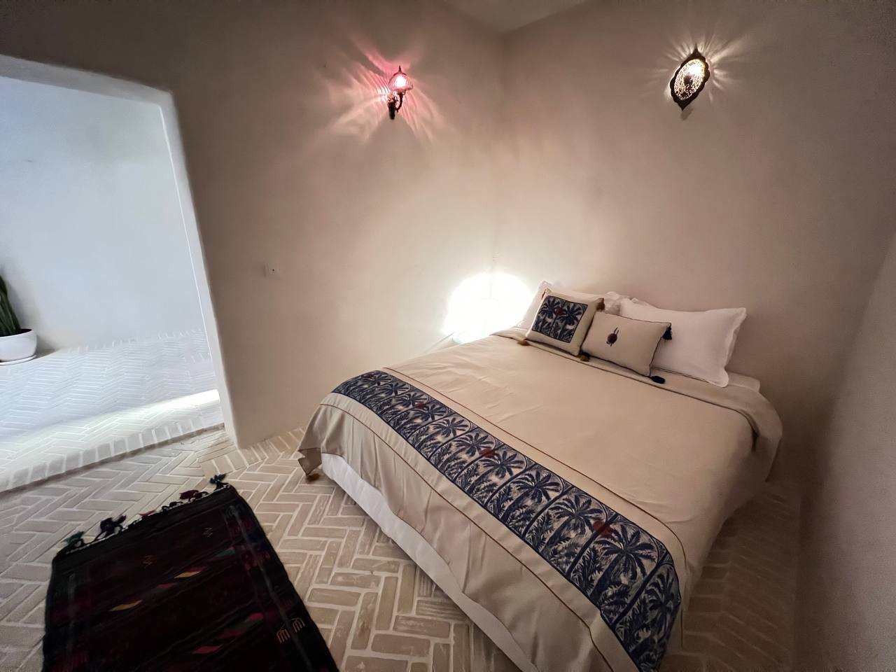 سوئیت دوخوابه ساحلی لوار