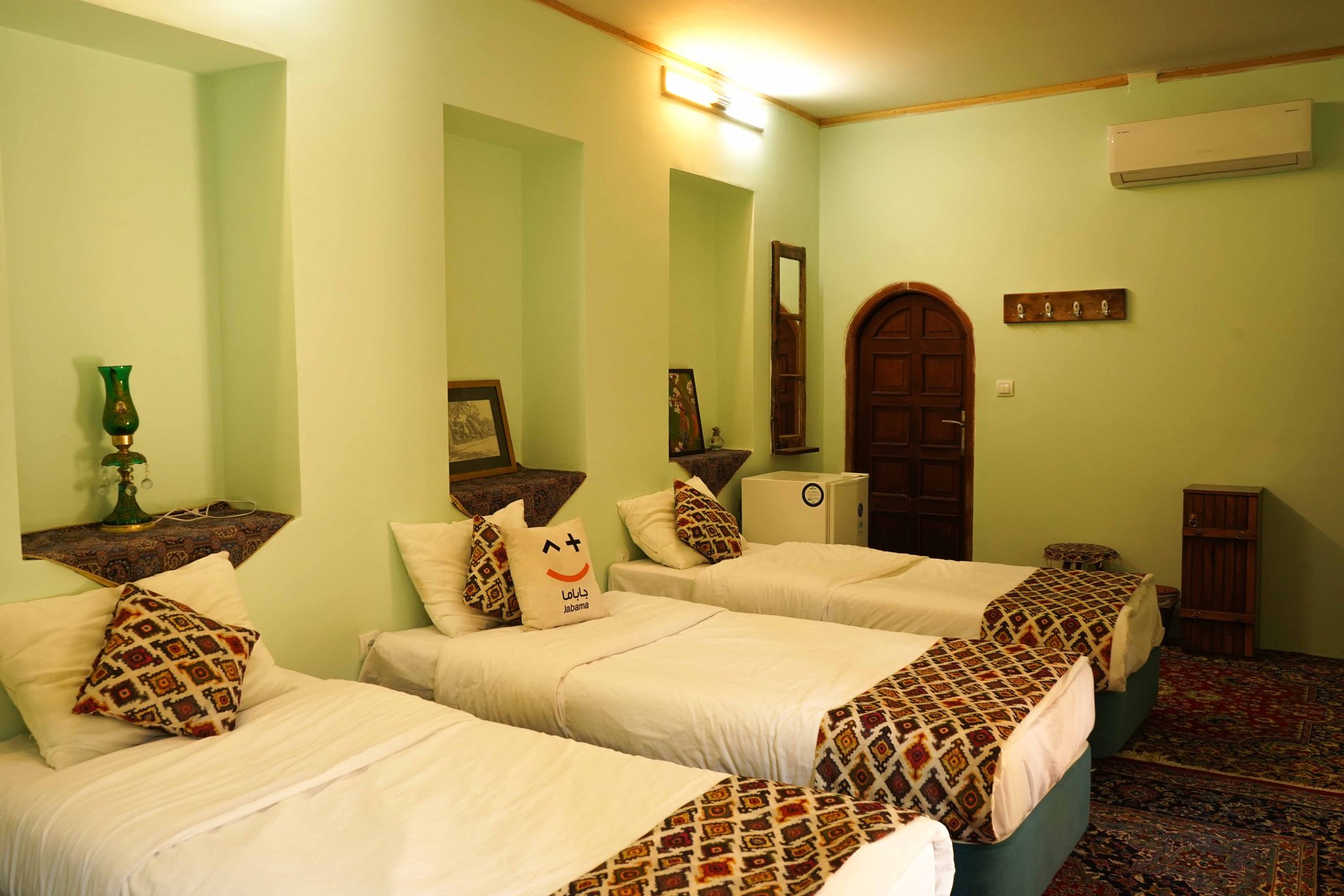 لوتوس - واحد چهارتخته سحر