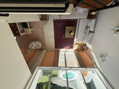 ویلا بوتیک هتل جان دوخوابه جکوزی دار پائیز