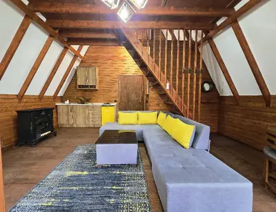 کلبه یک خوابه سوئیسی پاپلی