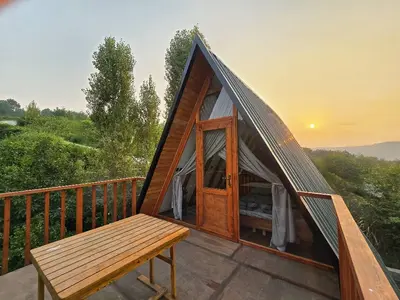 کلبه یک خوابه سوئیسی پاپلی