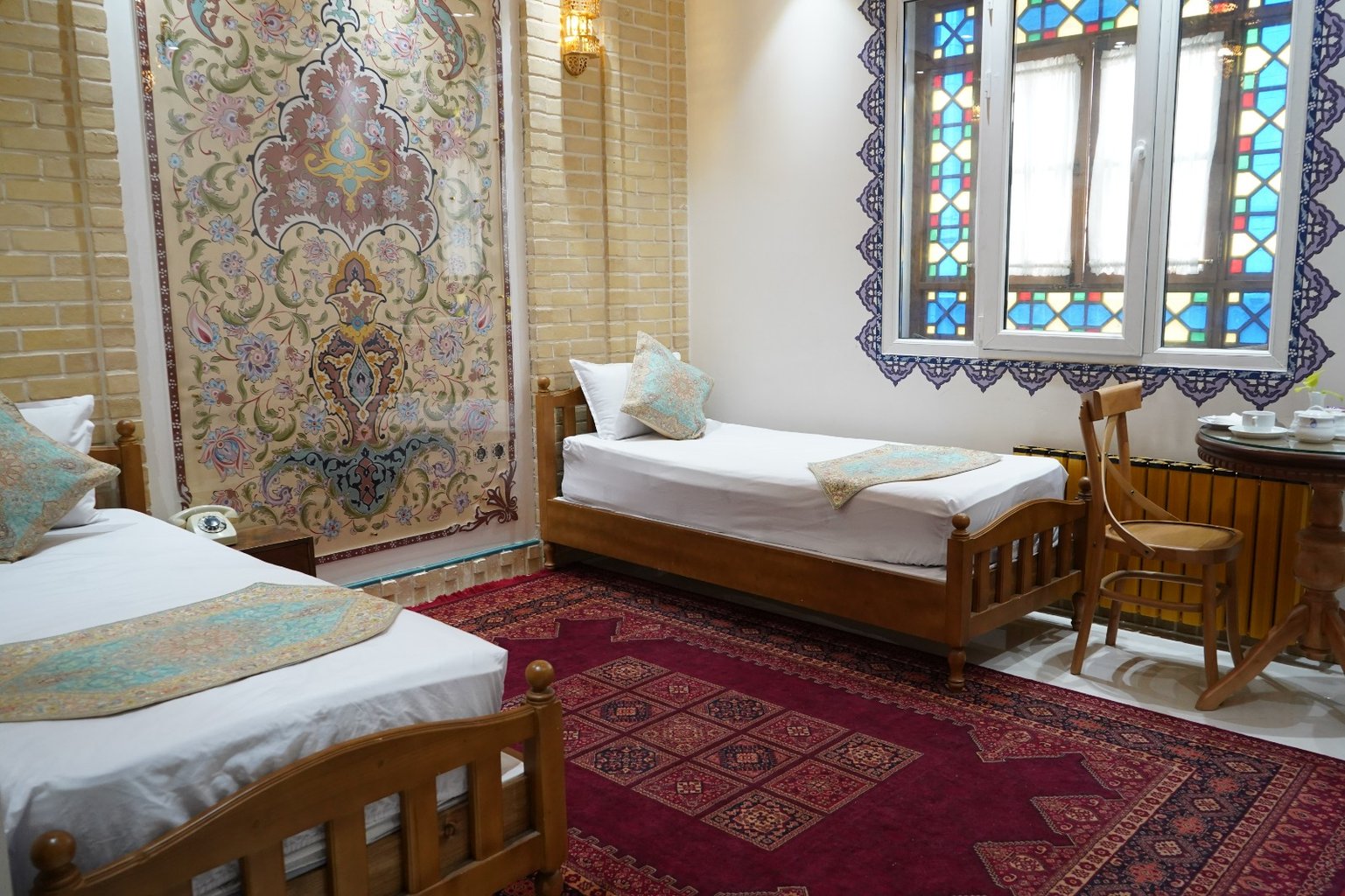 آبمیرزا - واحد زمرد 2