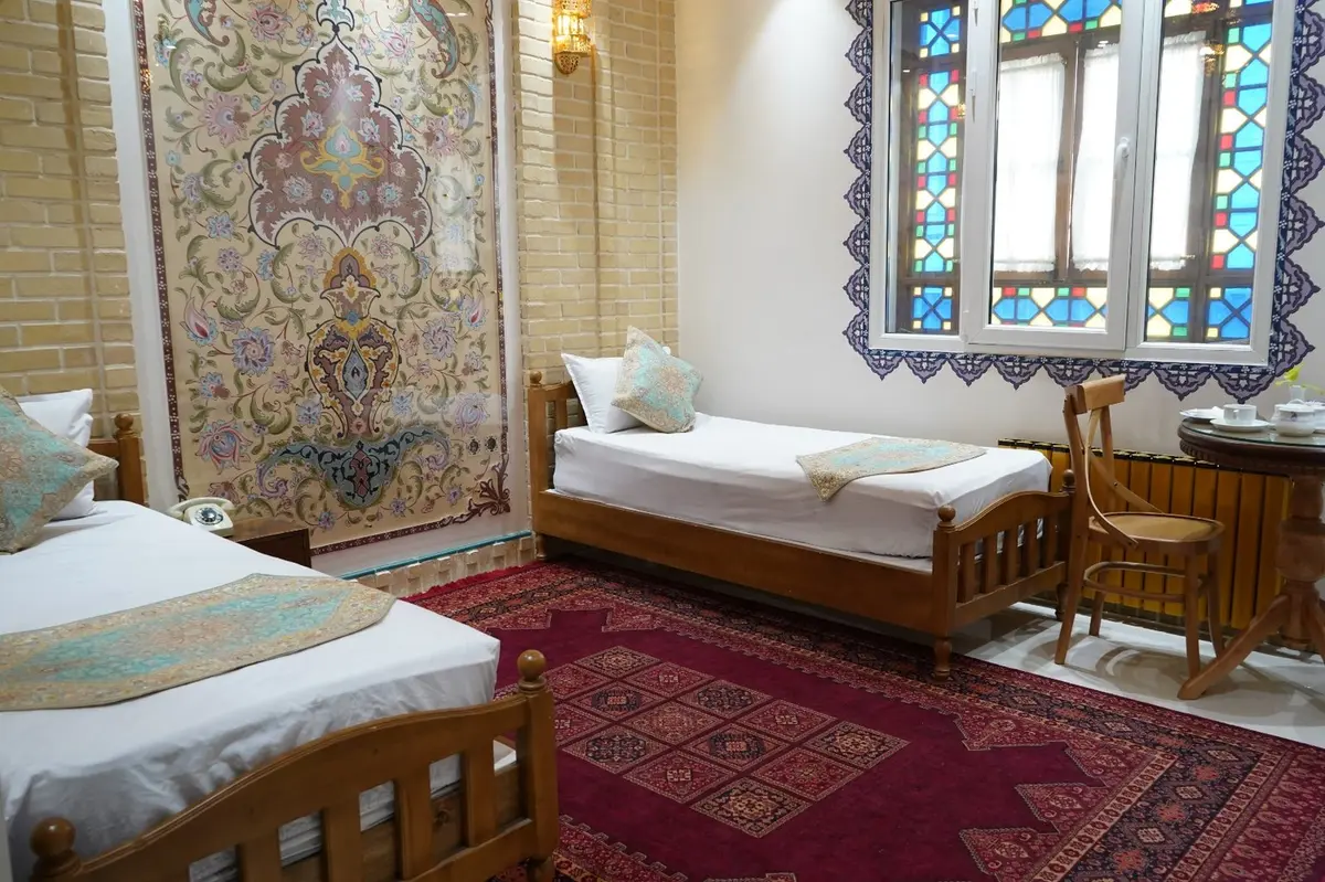 اقامتگاه سنتی آبمیرزا - واحد زمرد 2