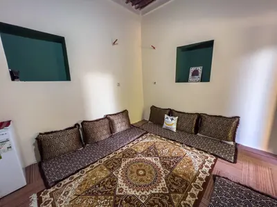 بومگردی خانه دوست - واحد غار نمکدان