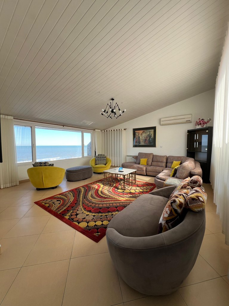 ویلا چهارخوابه ساحلی استخردار آبگرم دلستان