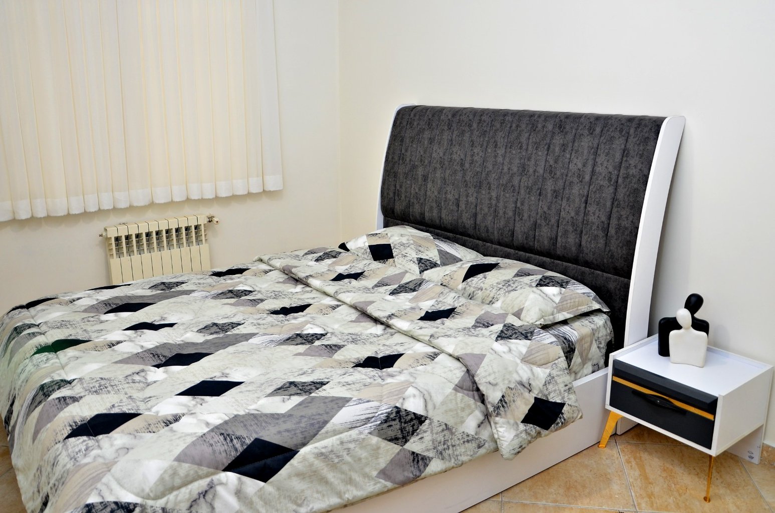 دوخوابه ستارخان - واحد ۴