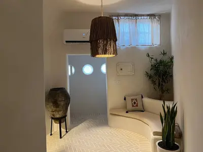 سوئیت دوخوابه ساحلی لوار