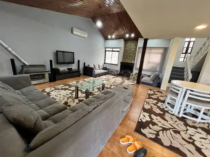 ویلا دو خوابه استخردار آبگرم گلستان 4