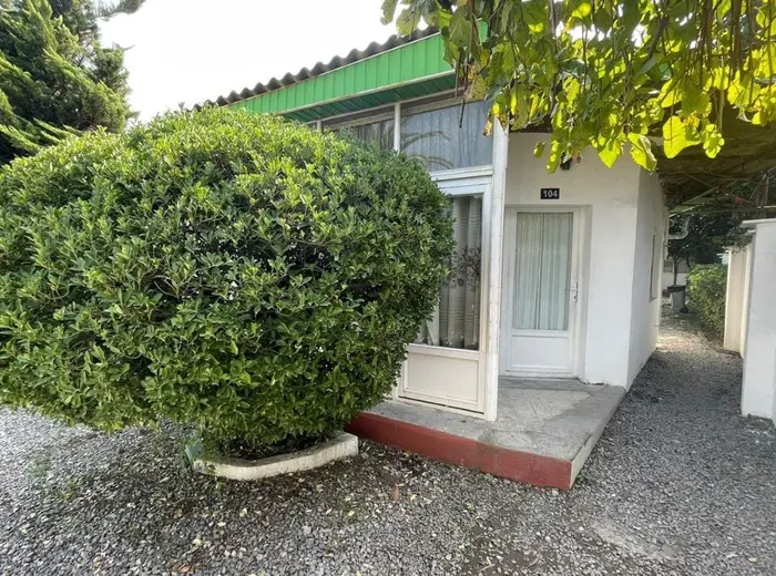 مجتمع اقامتگاهی پرستو - واحد 104