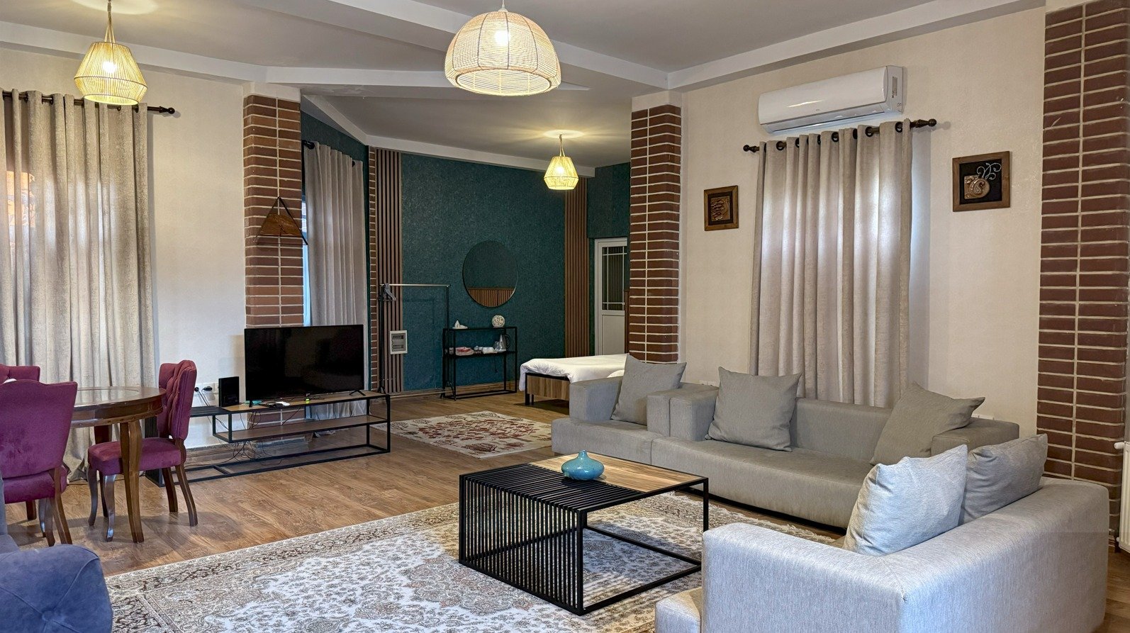 هستی - واحد کلاه فرنگی