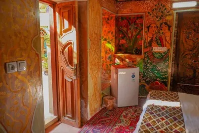 بومگردی لوتوس - واحد نگار