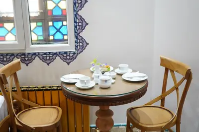 اقامتگاه سنتی آبمیرزا - واحد زمرد 2