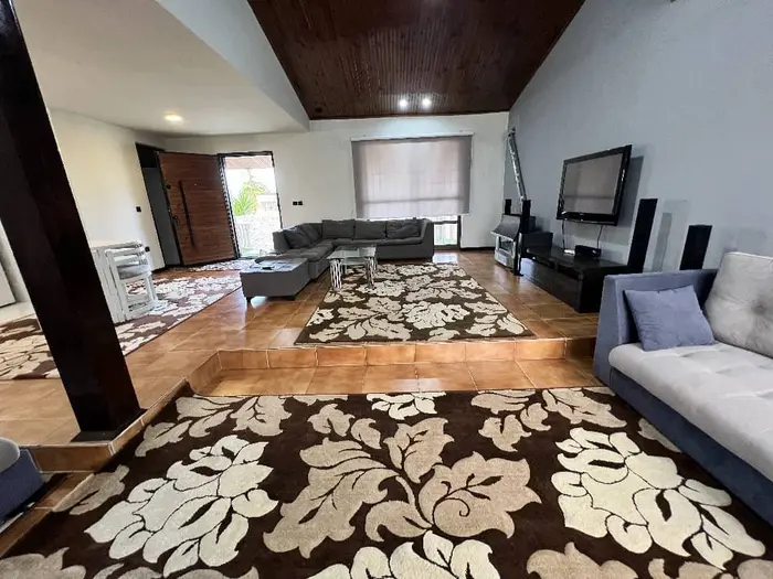 ویلا دو خوابه استخردار آبگرم گلستان 4