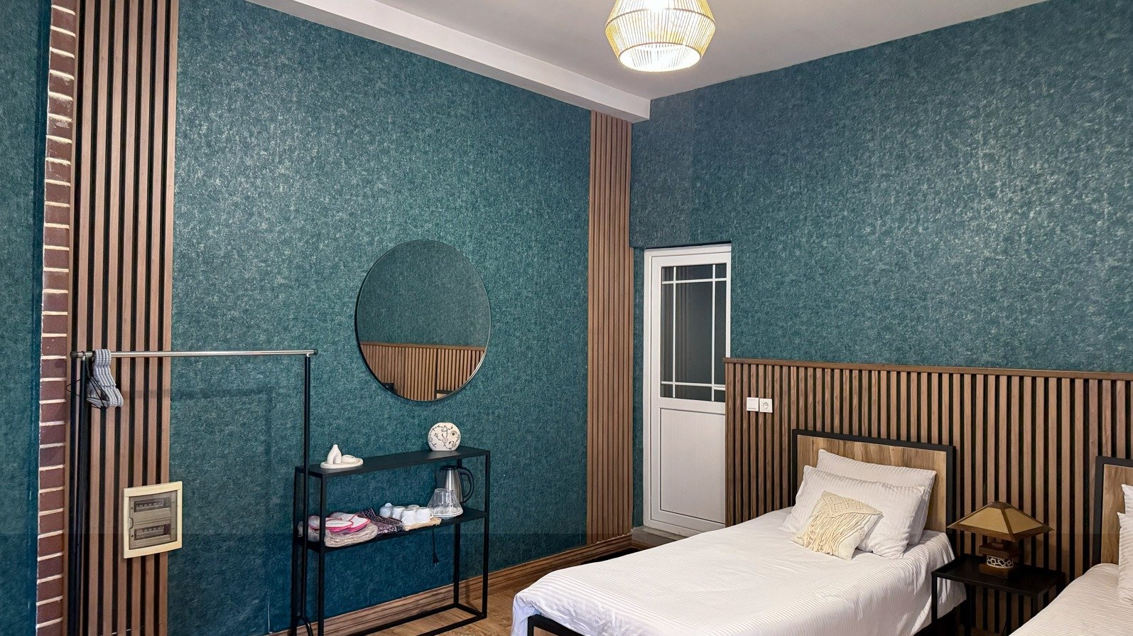 هستی - واحد کلاه فرنگی