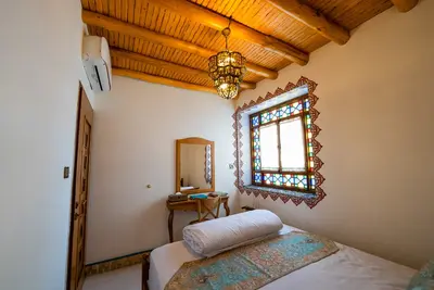 اقامتگاه سنتی آبمیرزا - واحد برلیان