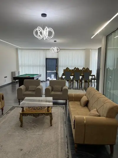 ویلا دوخوابه استخردار آبگرم نیوان