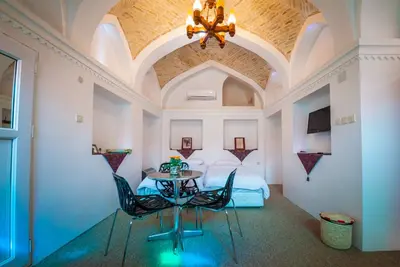 سوئیت تالار - واحد سه تخته