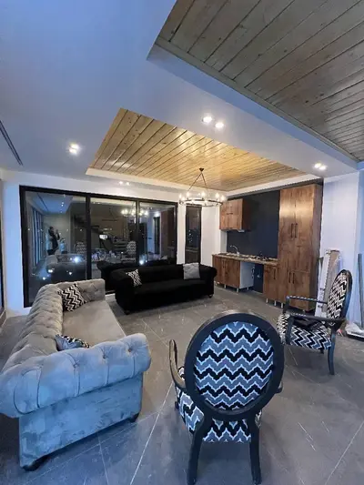 کلبه سه خوابه سوئیسی استخردار آبگرم گریفین