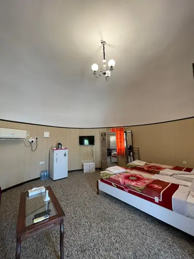 بومگردی پازارلند - کلبه های اسکیمویی