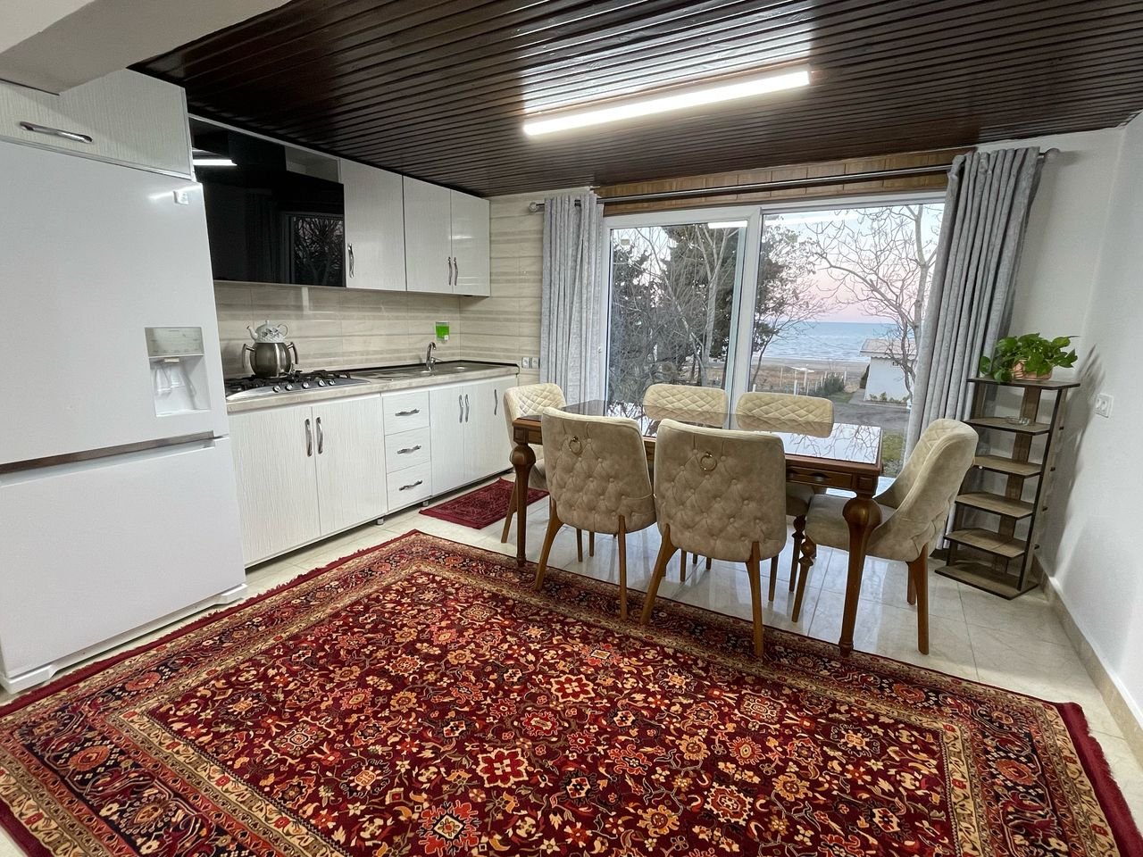 ویلا دوخوابه ساحلی هلیا