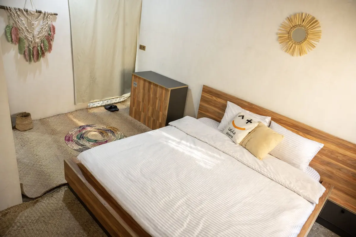 بوم گردی خانه مانگرو - واحد ملا بُخُن