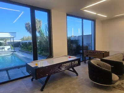 ویلا سه خوابه استخردار آبگرم خوبان