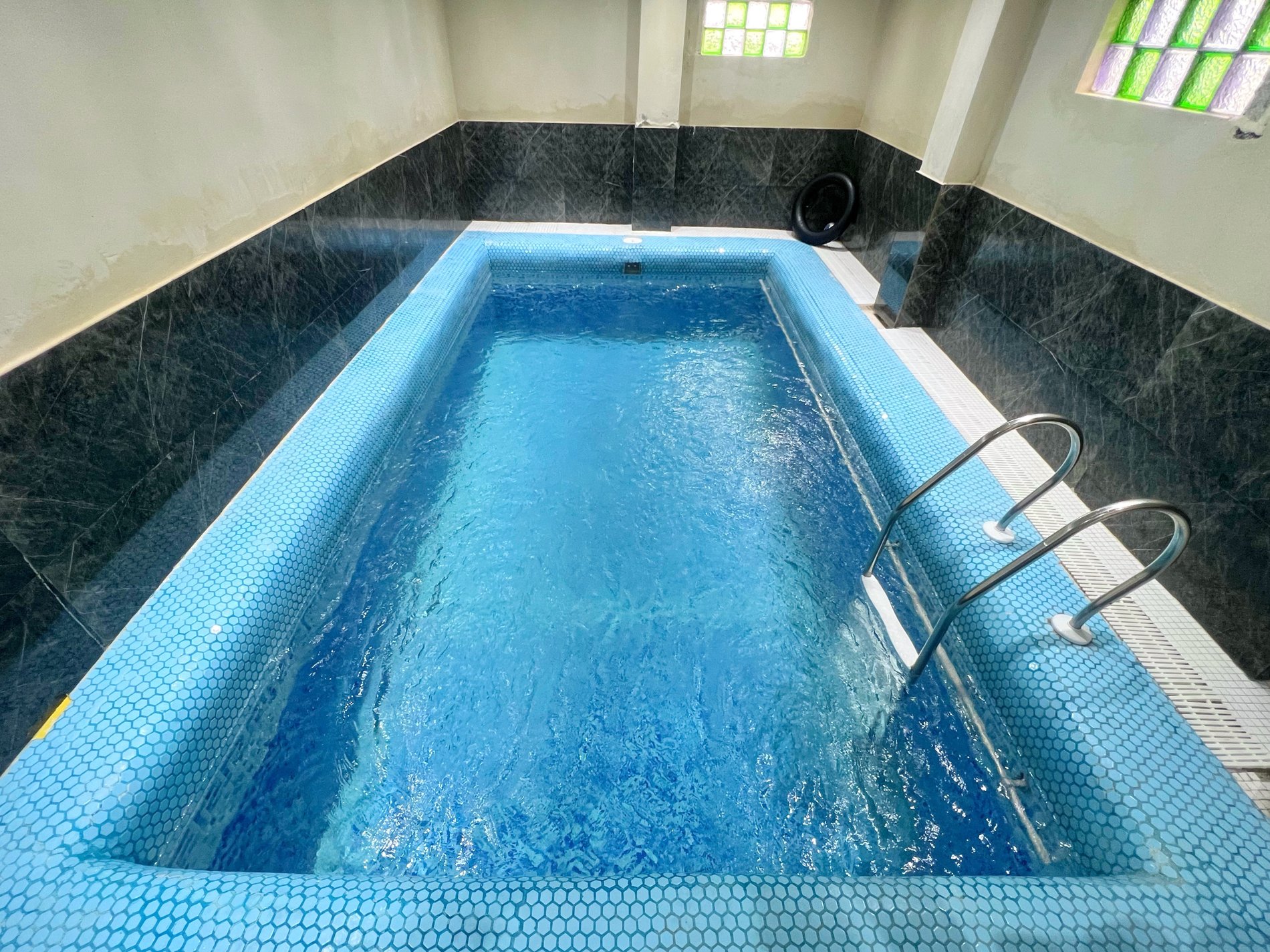 دوخوابه استخردار آبگرم کایلا