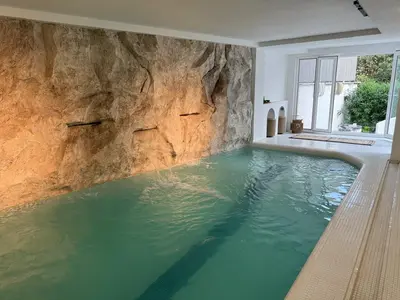 ویلا بوتیک هتل جان دوخوابه استخردار آبگرم چشمه